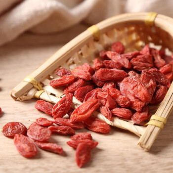 2021年头茬红枸杞子正宗新疆精河特产苟杞特级大粒枸杞王定制