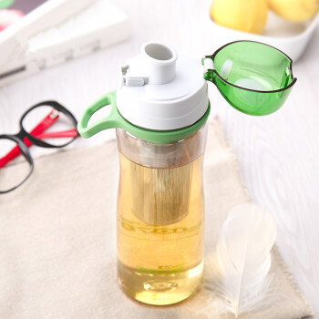 
                                        富光 700ml 茶之道太空杯 带滤网泡茶塑料水杯FG0039-700                
