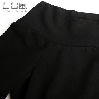 
                                        普普风秋季商场同款女装复古印花一字领套头T恤衫6041 白色 s                
