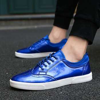 春秋网红同款男鞋子社会精神小伙休闲鞋亮面潮鞋雕花布洛克男鞋 蓝色