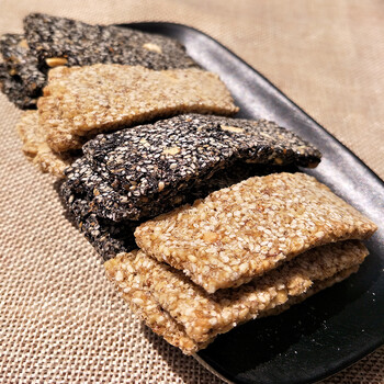 骁熊 香芝麻片 平江特产黑白芝麻片 怀旧小吃地方特色 黑芝麻片