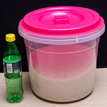 30斤20斤米缸塑料密封防虫大米面粉装米桶储米箱25斤 红色