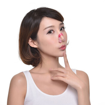 
                                                            瘦鼻美鼻四件套鼻梁增高器美鼻夹挺鼻器隆鼻器夹鼻子器鼻翼缩小大鼻头矫正整形 四件套                
