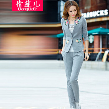 情莲儿 2015女春秋装新款韩版蕾丝小西服修身休闲套装三件套大码女装潮 大红色 XL