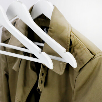 
                                                            三特 衣架衣撑 实木衣架子衣服架 挂衣架服装店家用防滑无痕衣柜木质木头衣挂衣服撑子挂架 复古色带夹子10支                