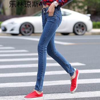乐林琼斯 2015秋冬装新款韩版字母牛仔裤女小脚裤 女士修身提臀显瘦铅笔裤YC1906 浅蓝色 32码