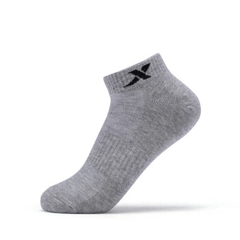 特步单双袜子男袜舒适轻便耐磨运动袜四季穿棉袜品质中袜 灰色 均码