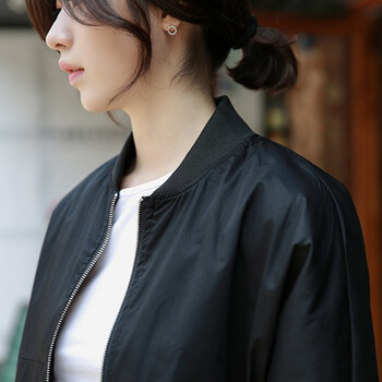 
                                        秋之白华 2016春秋新款韩版休闲外套风衣女 棒球服拉链中长款卫衣女 8101Q02 黑色 S                