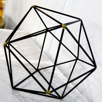 欧式现代家居软装饰品摆件客厅书房电视柜创意铁线几何体家具摆设