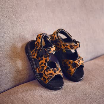 夏季新款儿童真皮沙滩鞋时尚豹纹女童休闲鞋软底男童运动凉鞋 豹纹 33