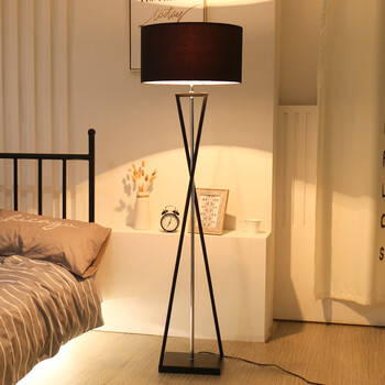 落地灯 现代简约客厅卧室美式欧式创意led遥控立式落地台灯 方座黑色