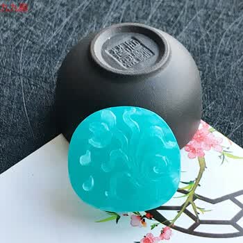 九九殿真实开光高冰蓝天河石吊坠精雕老料冰种天河石雕刻件挂坠糖果色