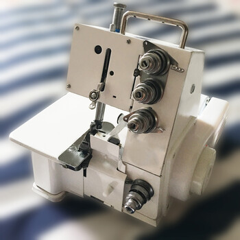 锁边迷你机电家用缝纫机吃厚袖珍缝机家用四线包缝机可当三线锁边码边