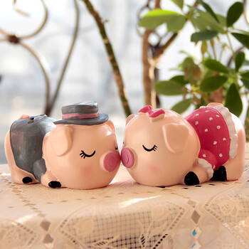 创意家居装饰品情侣猪结婚礼物客厅卧室玄关酒柜工艺品摆设小摆件