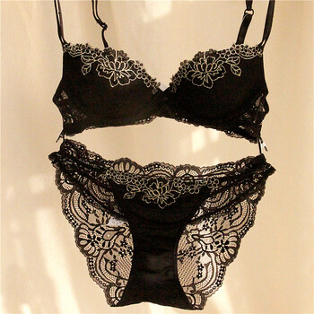 欧美女士 内衣文胸罩套装性感蕾丝刺绣薄款简约聚拢宫廷 黑色 38/85b