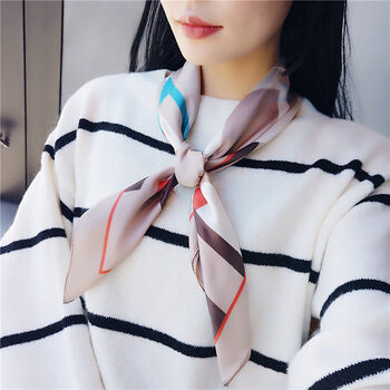 女装饰文艺领巾复古女士领巾 浅卡其几何