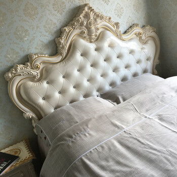 8米法式床头烤漆公主双人床头板 8008#床头 1800mm*2000mm