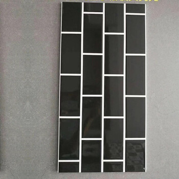 瓷砖 卫生间墙砖阳台白色格子面包砖厨卫小白砖 300x600 黑色工字形