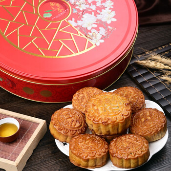 南粤春 七星伴月----100g:蛋黄莲蓉3枚,豆沙蛋黄2枚,冬蓉蛋黄2枚;165g