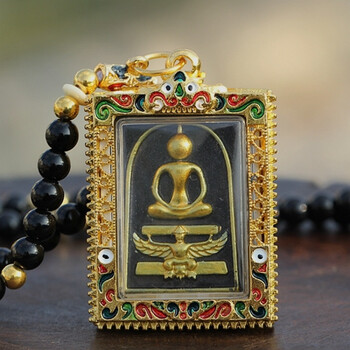 桃花诺泰国佛牌崇迪佛牌中大模龙婆5鹰神崇迪佛黑底描金