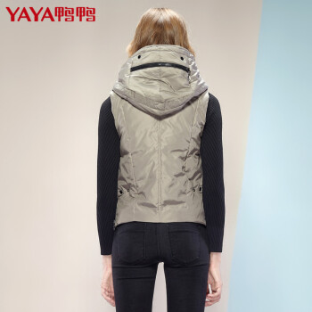 鸭鸭（YAYA） 女羽绒背心潮羽绒马甲坎肩带帽羽绒服D-205 米黄 165/88A