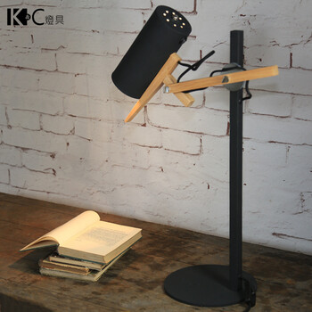 
                                        kc灯具 现代简约长臂支架台灯北欧实木个性书桌阅读灯卧室床头台灯 黑色款 赠3瓦led黄光灯泡                