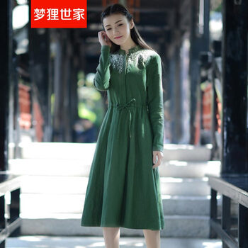 梦狸世家 秋冬立领刺绣纯色修身显瘦抽绳长袖棉麻连衣裙高腰中长裙 6251 绿色 M
