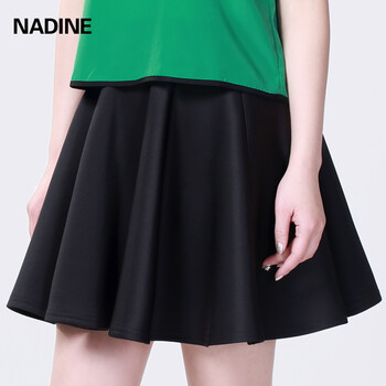 
                                        Nadine半身裙空气层大裙摆半裙蓬蓬伞裙短裙 黑色 大均码(F++)                