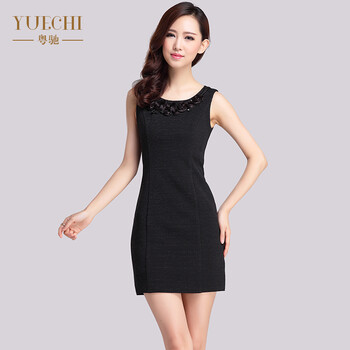 
                                        粤驰2016秋冬款女装打底显瘦背心裙连衣裙 Y3933 黑色 XXL                