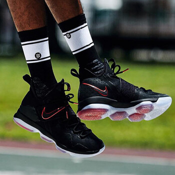 耐克运动鞋男鞋18新款 lebron xiv ep lbj勒布朗詹姆斯14代篮球鞋