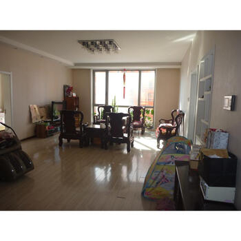 哈尔滨市南岗区华鸿路7-3号金色莱茵小区8栋2