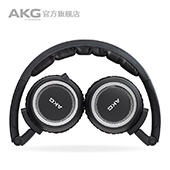 AKG K450