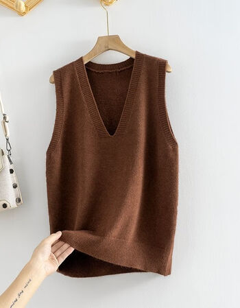 马甲针织马甲背心女秋冬新款外穿打底羊毛无袖中长款慵懒马夹上衣咖啡