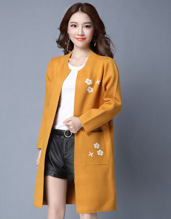 新款针织衫女开衫中长款圆领休闲外搭长袖宽松毛衣外套秋冬装 黄色