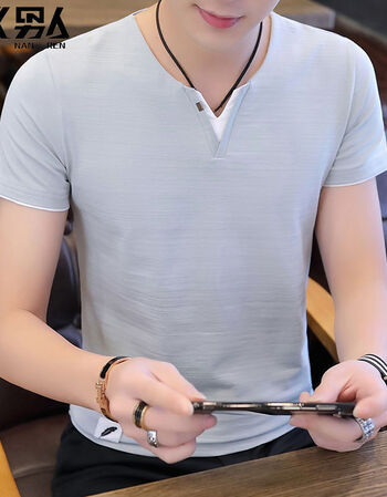 心仪男人夏季男士短袖t恤青年半截袖体桖潮流男装上衣服打底衫纯色v领