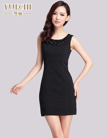 
                                        粤驰2016秋冬款女装打底显瘦背心裙连衣裙 Y3933 黑色 XXL                
