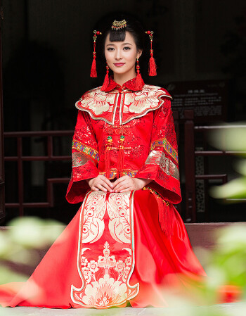 龍鳳褂新娘結婚中式婚禮服旗袍婚紗敬酒服嫁衣 女裝 原版頭飾(含劉海)