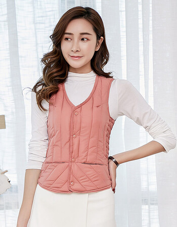 皮坎肩马甲打底秋冬短款女装贴身保暖背心坎肩小马女士女装秋冬短款