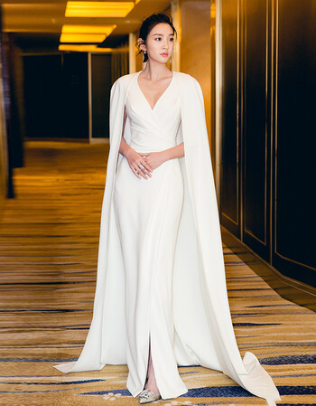 古莱登礼服女2018新款时尚高贵优雅修身显瘦宴会发布会红毯晚礼服时尚