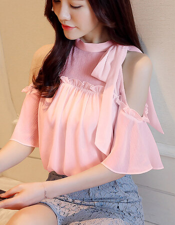 雪纺衫女短袖夏季2018新款韩版超仙镂空小衫露肩t恤喇叭袖上衣潮 粉色