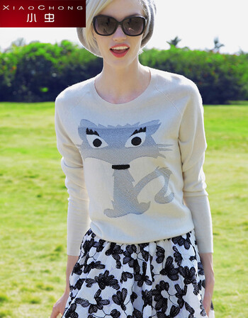 小虫秋冬装女装趣味呆萌猫咪长袖针织套头衫毛衣女 杏白 m