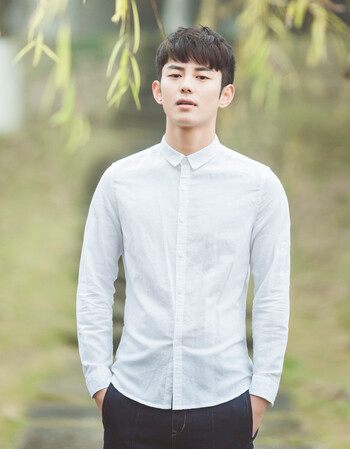 领亚麻长袖衬衫男修身韩版纯色衬衣棉麻小清新寸衫休闲白衬衫潮 白色