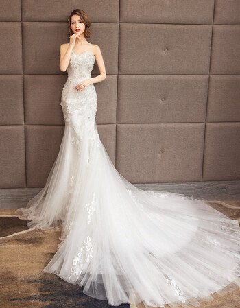 2018新款小拖尾修身公主梦幻显瘦简约轻婚纱森系 白色收腰鱼尾小拖尾