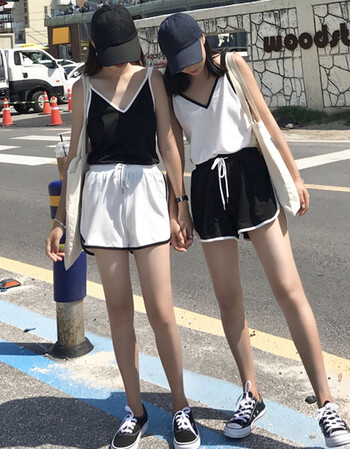 韩版百搭吊带背心休闲短裤夏装两件套2018学生简约女装潮 白衣 黑裤