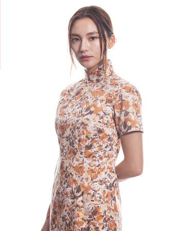 花笙记民族复古中国风繁花立领短袖旗袍之仪女装连衣裙 橙 m