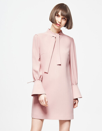 糖力2017秋冬装新款欧美女装粉色优雅领口绑带h型长袖连衣裙中裙 粉色