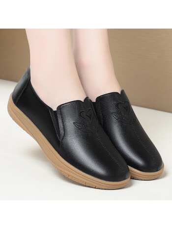 卡帝乐鳄鱼cartelo棕色皮鞋女春秋季平底妈妈鞋软皮软底舒适中老年