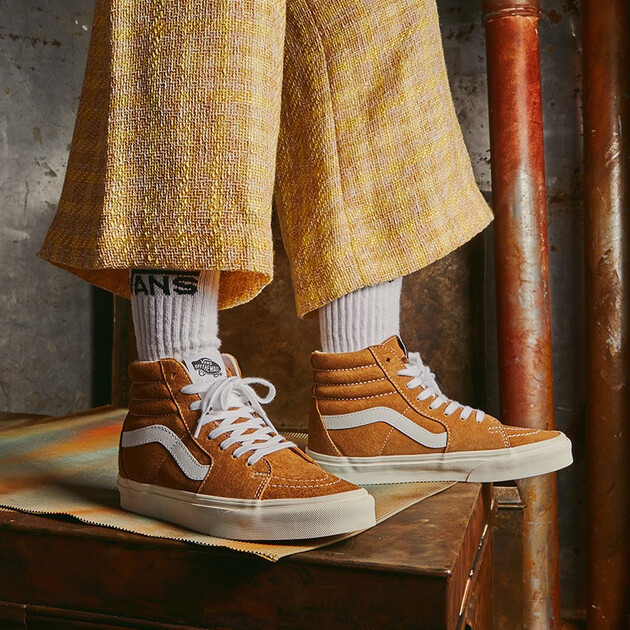 vans范斯 经典系列sk8-hi板鞋运动鞋 pig suede高帮男女官方 棕色 44.