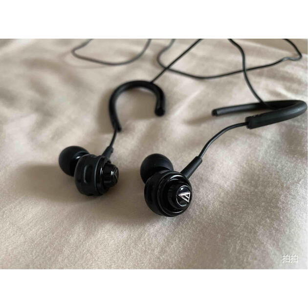 京东转卖铁三角cor150入耳式耳挂运动跑步音乐耳机黑色手机耳机轻巧