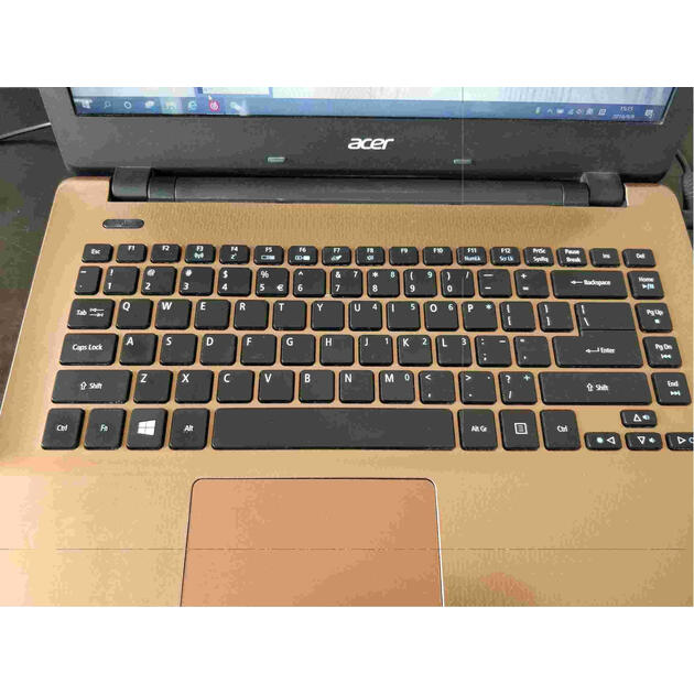 宏碁(acer)e5-471g-56hp 14英寸超薄本(i5-5200u 4g 500g geforce